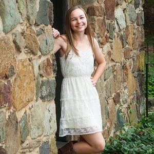 Meet your Posher, Addie